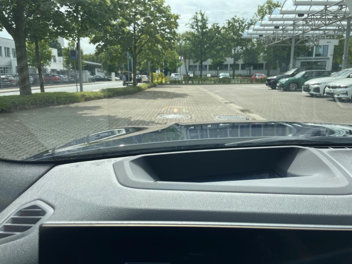 Originalaufnahme des Fahrzeugs Originalaufnahme des Fahrzeugs