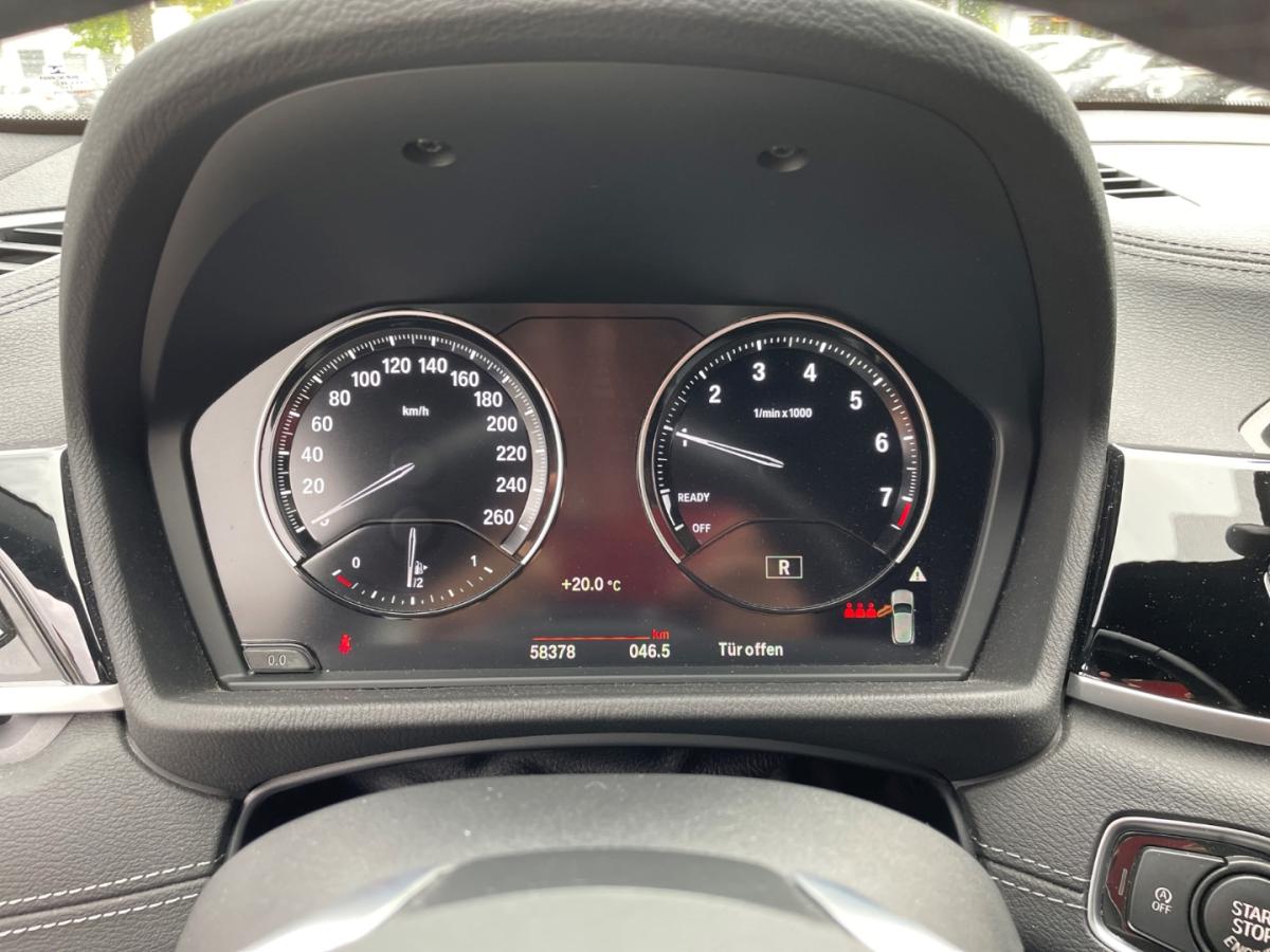 Originalaufnahme des Fahrzeugs Originalaufnahme des Fahrzeugs