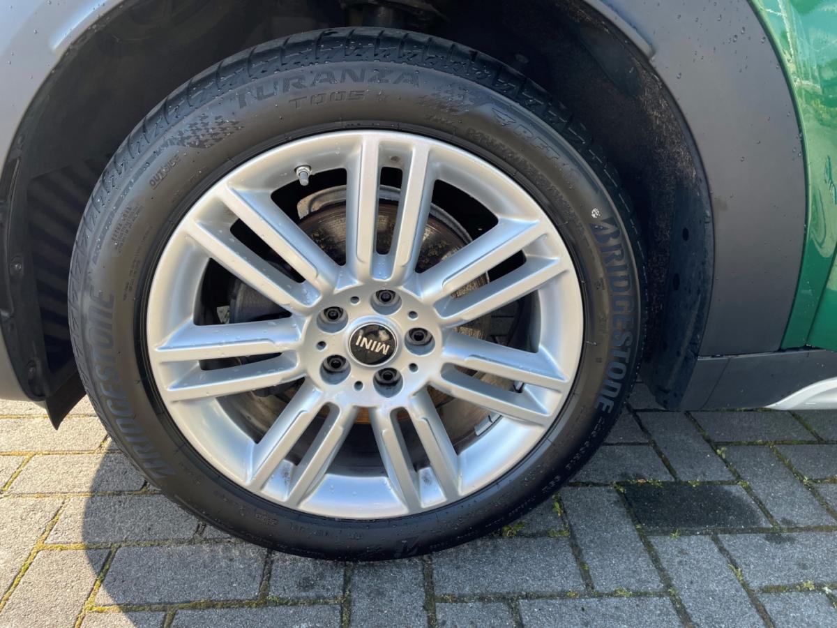 Originalaufnahme des Fahrzeugs