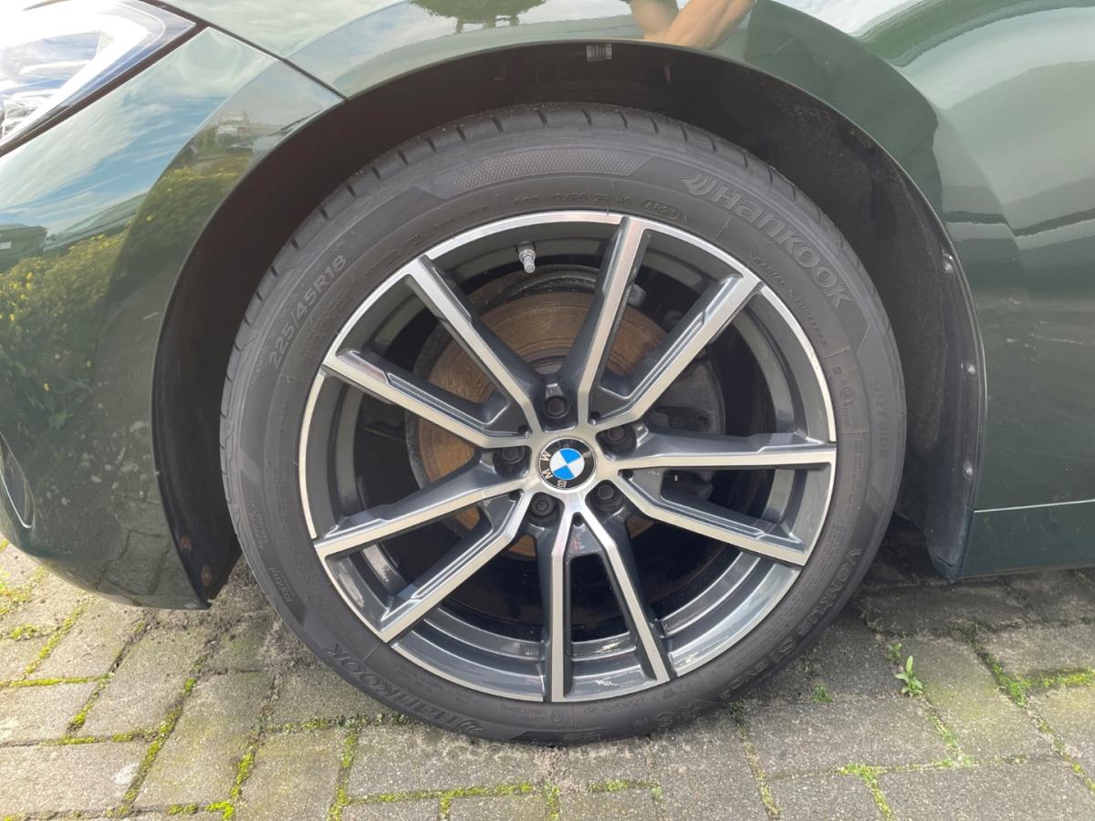 Originalaufnahme des Fahrzeugs Originalaufnahme des Fahrzeugs