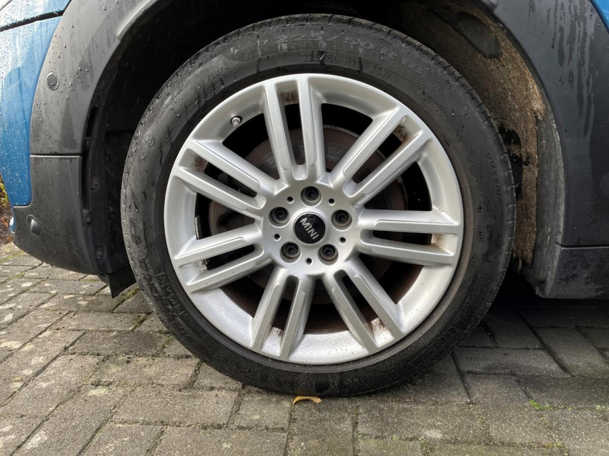 Originalaufnahme des Fahrzeugs Originalaufnahme des Fahrzeugs