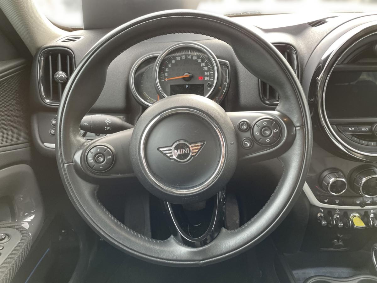 Originalaufnahme des Fahrzeugs Originalaufnahme des Fahrzeugs