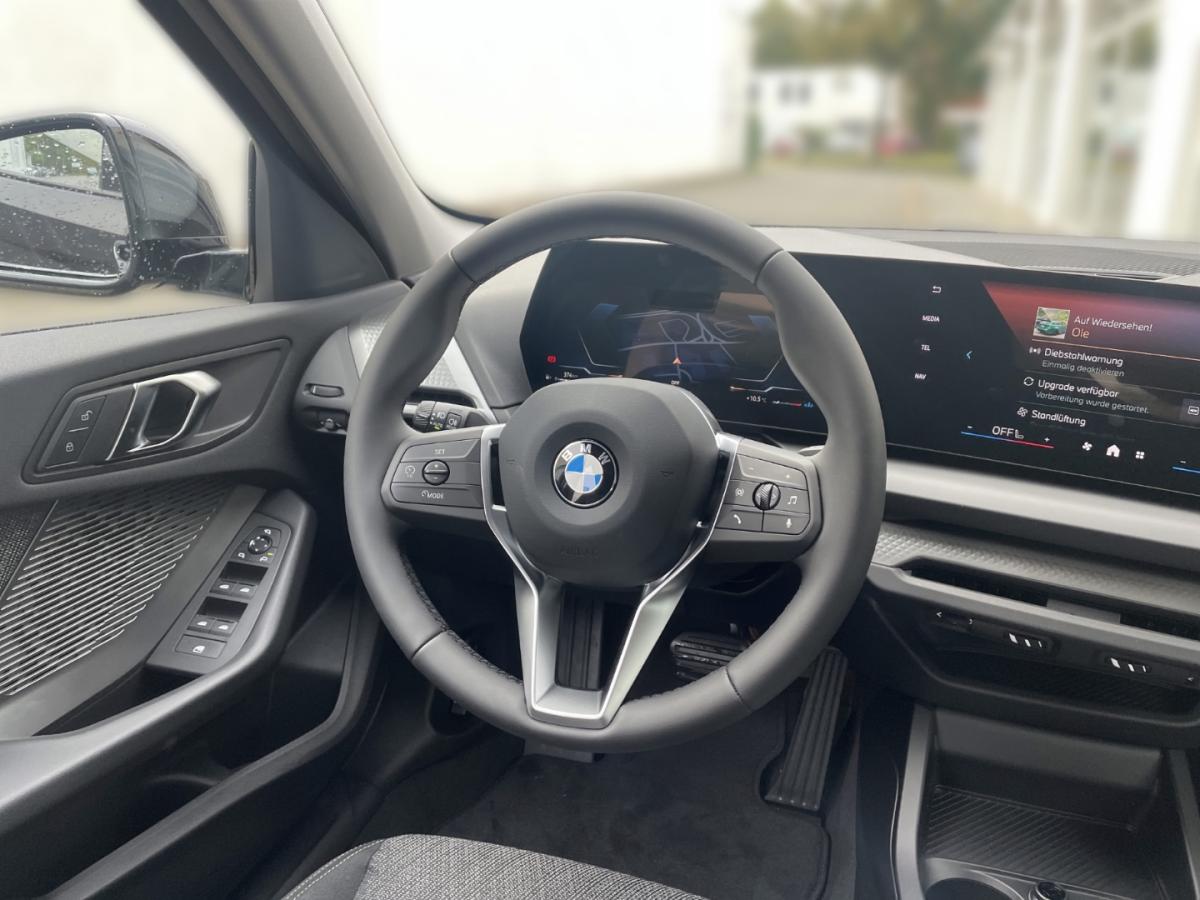 Originalaufnahme des Fahrzeugs Originalaufnahme des Fahrzeugs