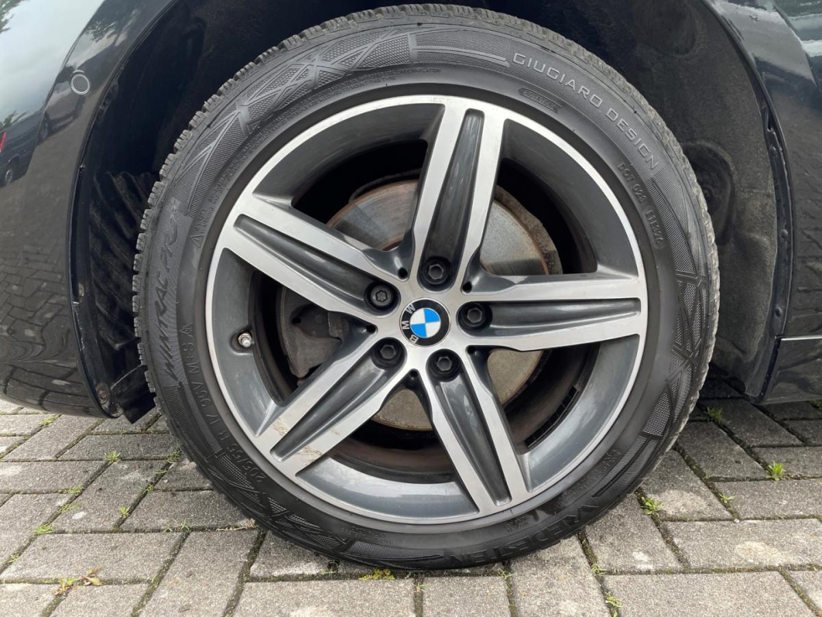 Originalaufnahme des Fahrzeugs Originalaufnahme des Fahrzeugs