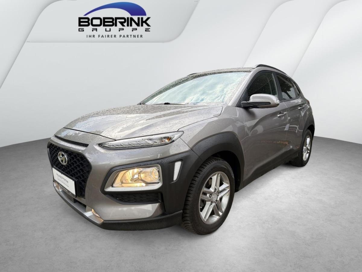 HYUNDAI KONA in Braun von vorne