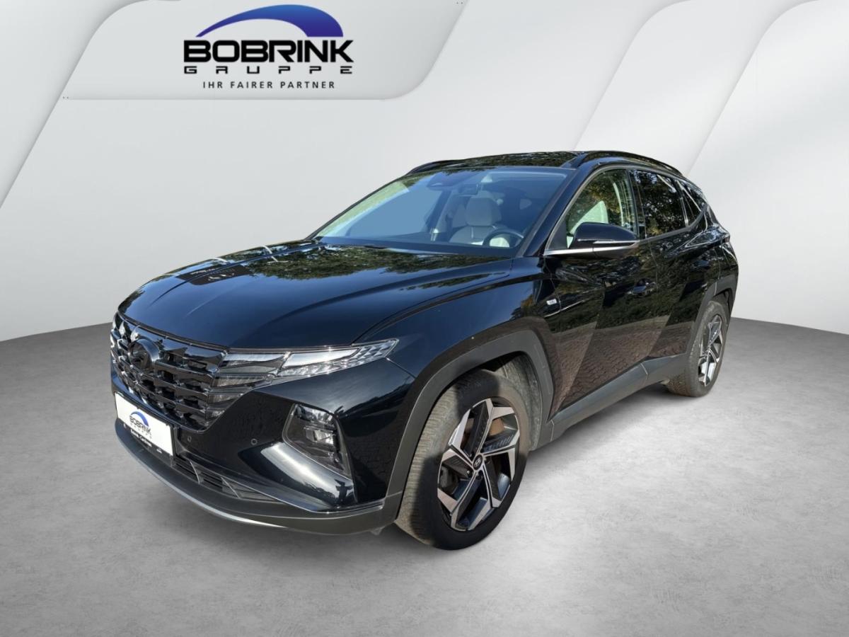 HYUNDAI TUCSON in Schwarz von vorne HYUNDAI TUCSON in Schwarz von vorne