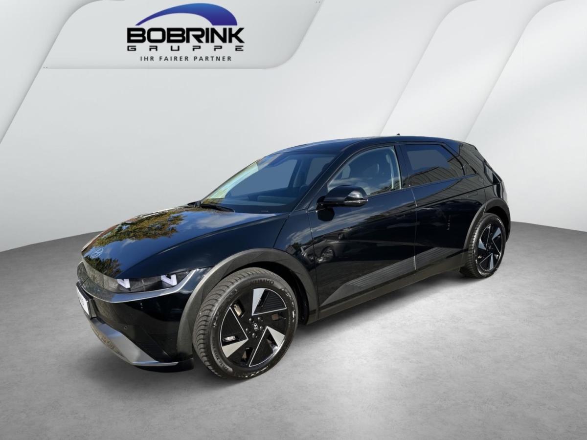 HYUNDAI IONIQ 5 in Schwarz von vorne HYUNDAI IONIQ 5 in Schwarz von vorne