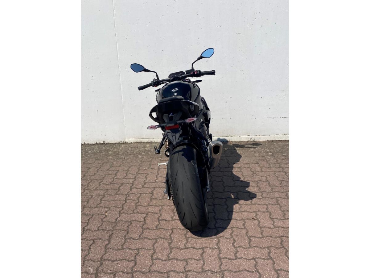 Originalaufnahme des Fahrzeugs