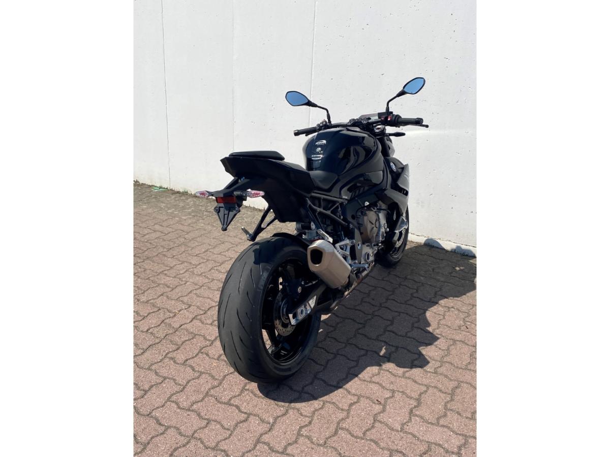 Originalaufnahme des Fahrzeugs