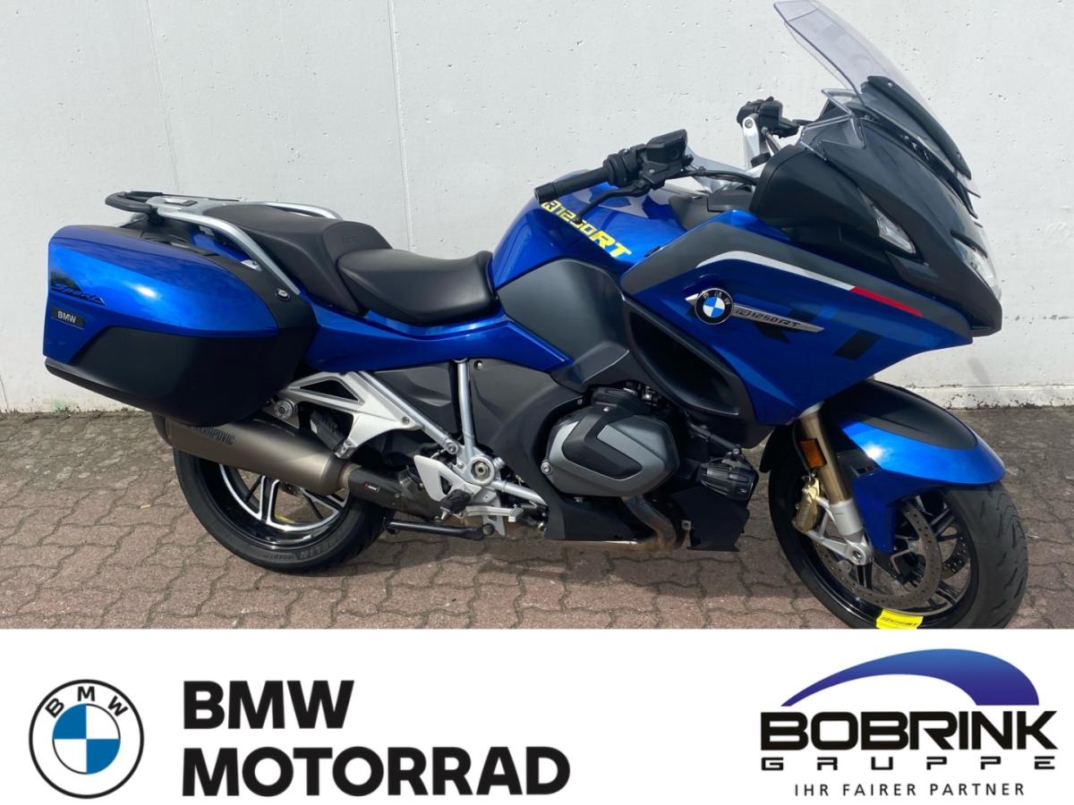 BMW R 1250 RT in Blau von vorne