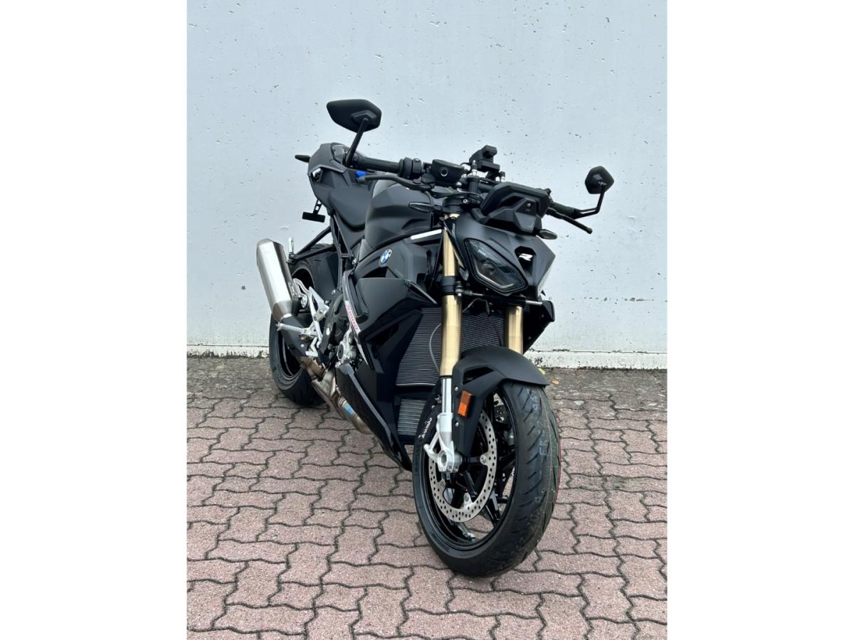 Originalaufnahme des Fahrzeugs