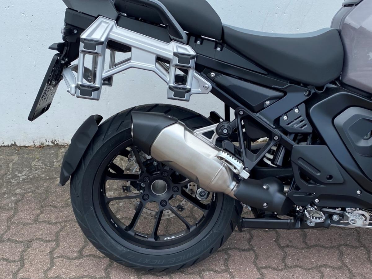Originalaufnahme des Fahrzeugs