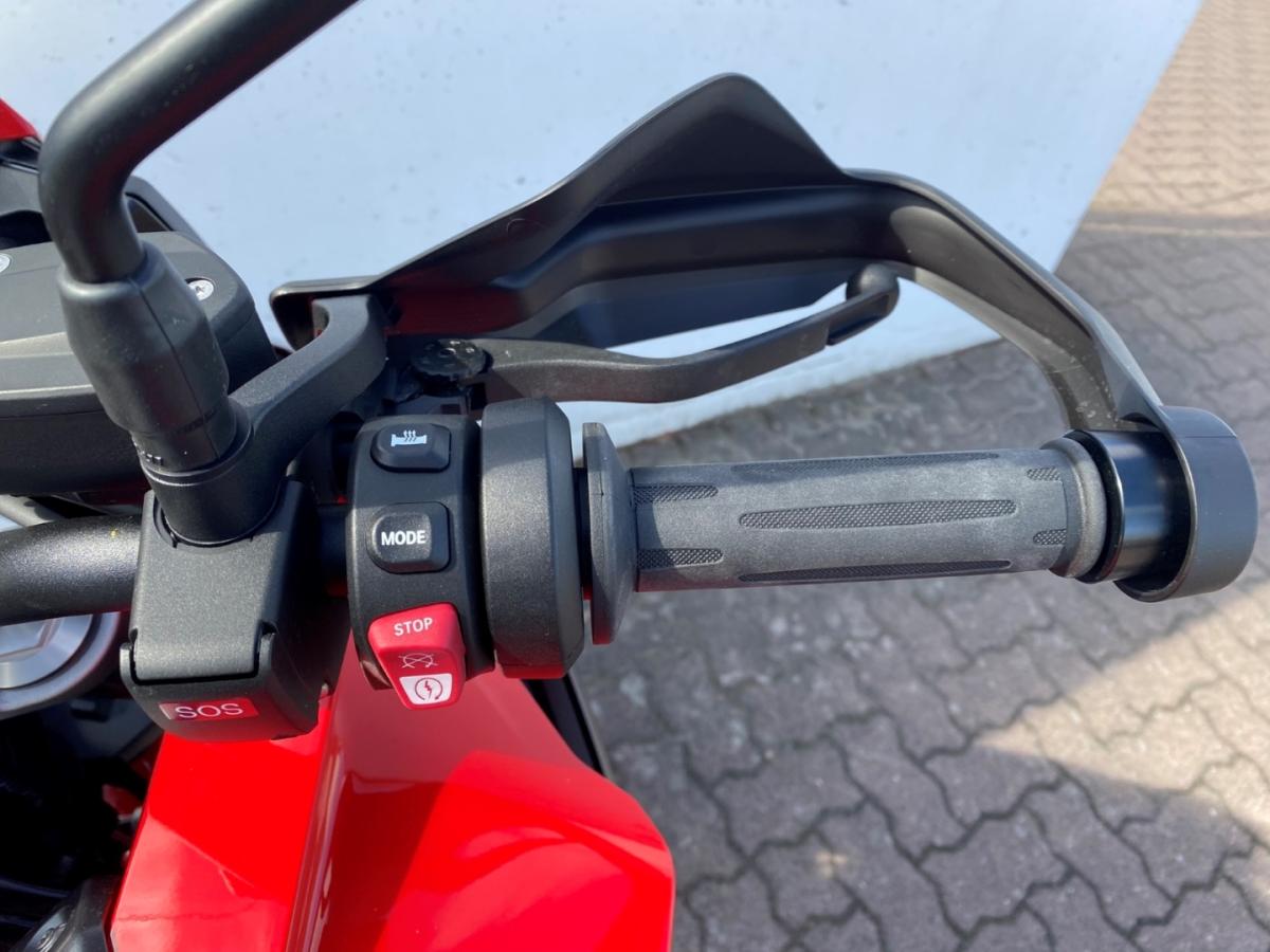 Originalaufnahme des Fahrzeugs
