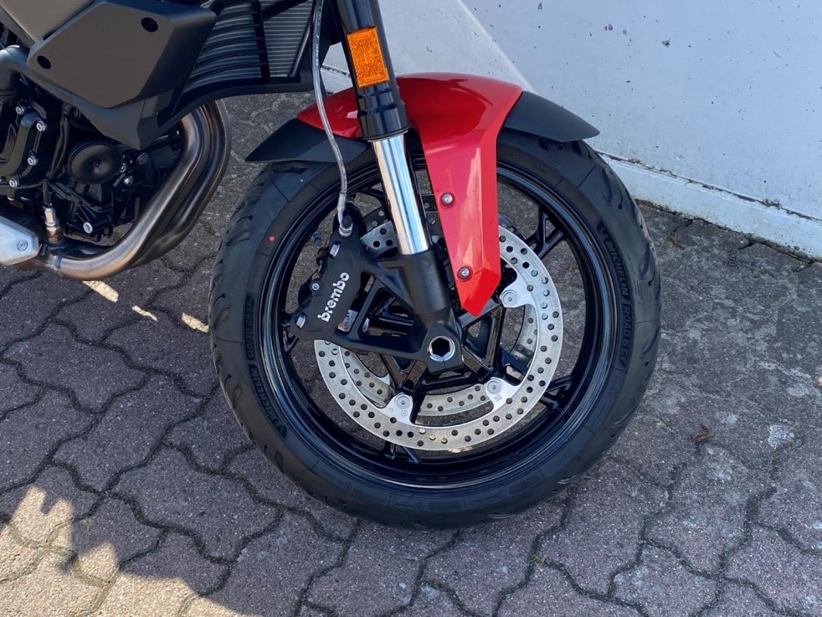 Originalaufnahme des Fahrzeugs