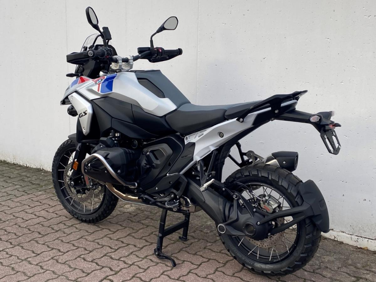 Originalaufnahme des Fahrzeugs