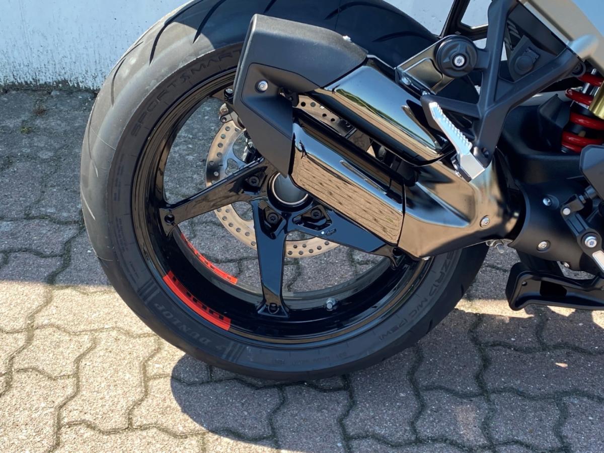 Originalaufnahme des Fahrzeugs