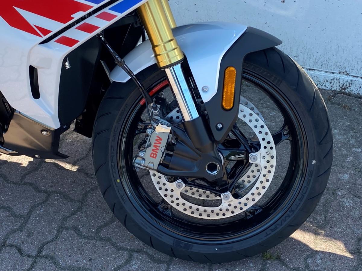 Originalaufnahme des Fahrzeugs
