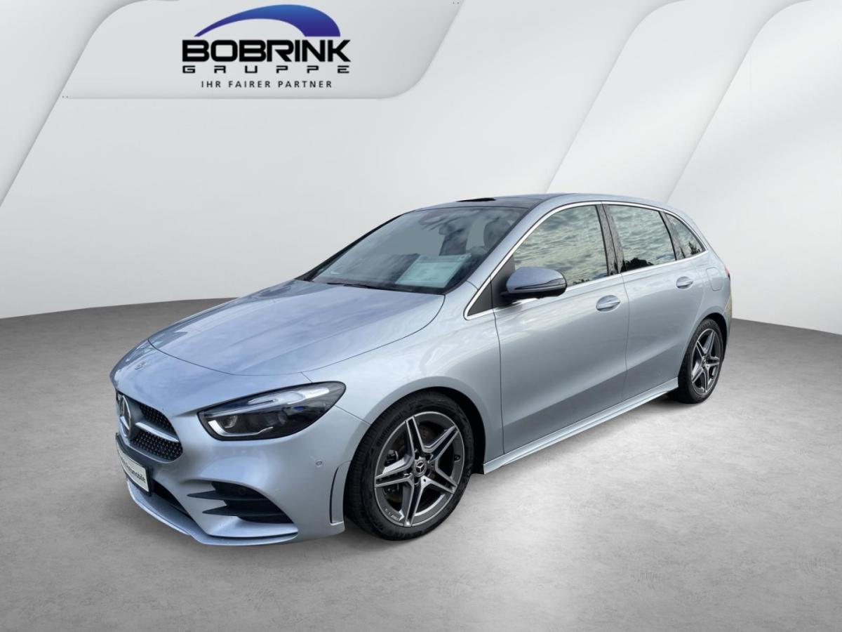 MERCEDES-BENZ B 250 in Silber von vorne