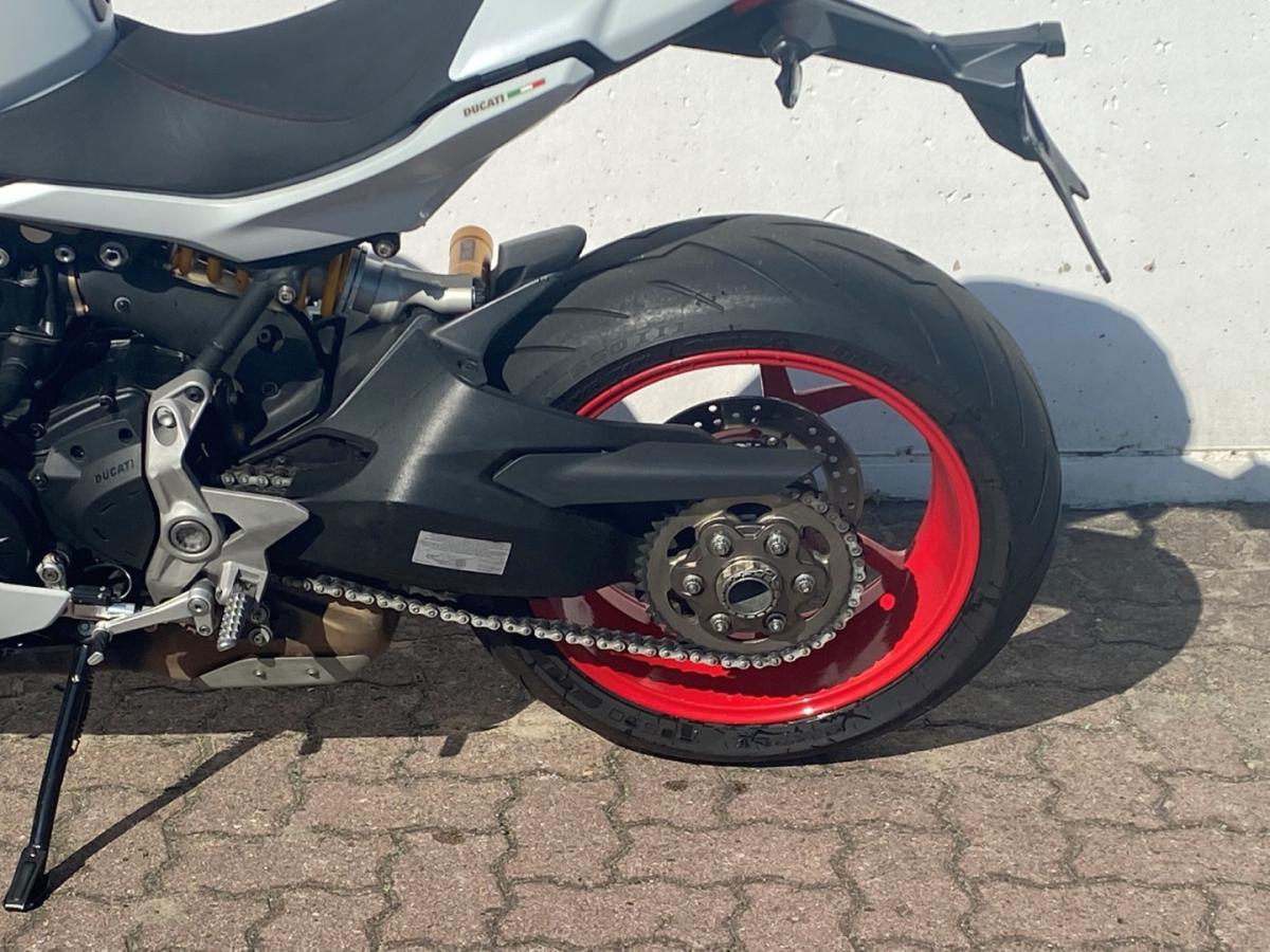 Originalaufnahme des Fahrzeugs