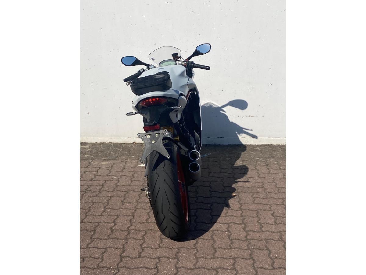Originalaufnahme des Fahrzeugs
