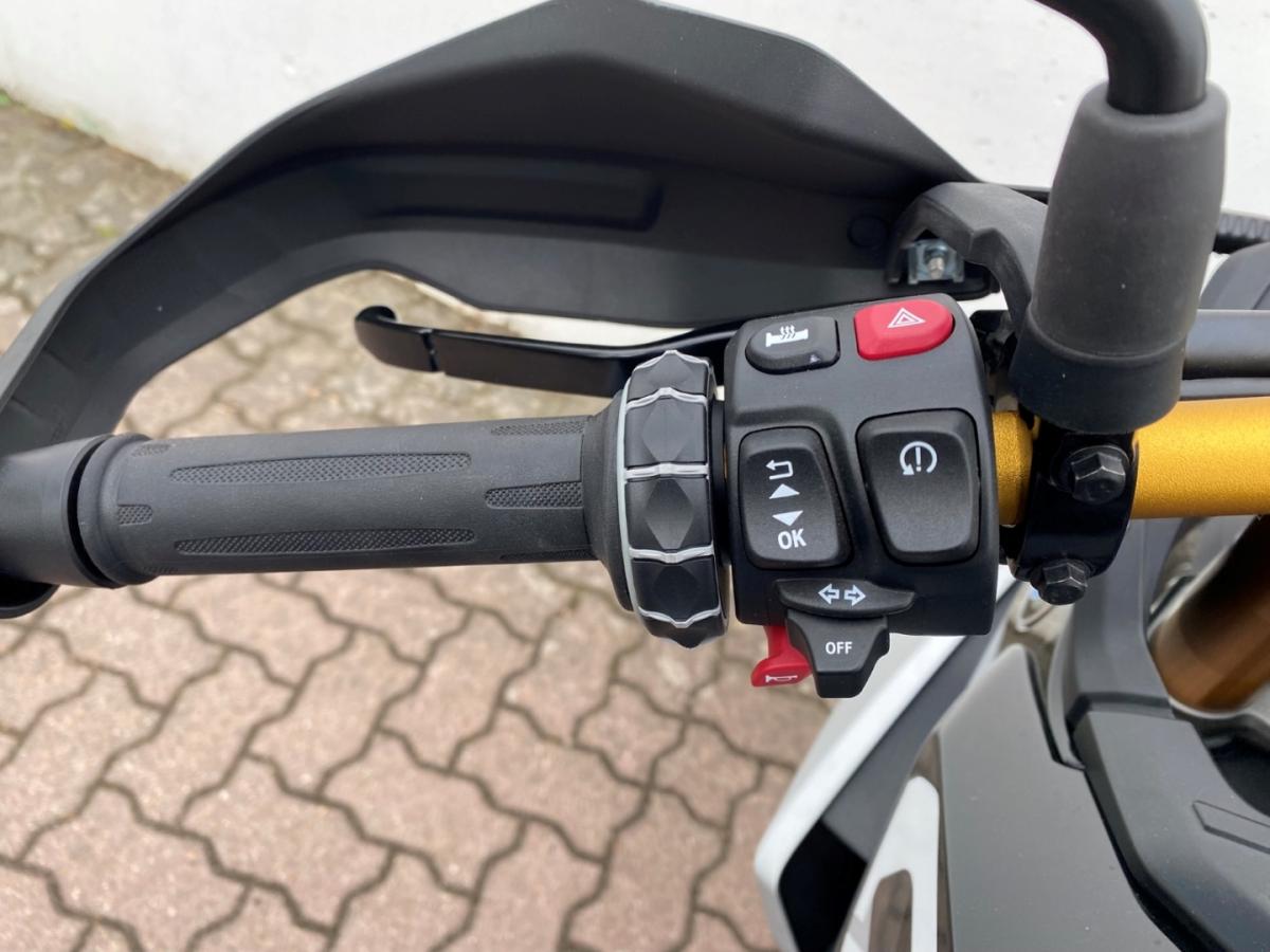 Originalaufnahme des Fahrzeugs