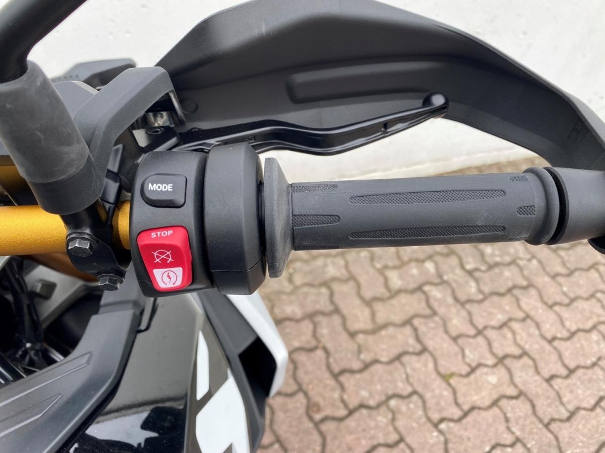 Originalaufnahme des Fahrzeugs