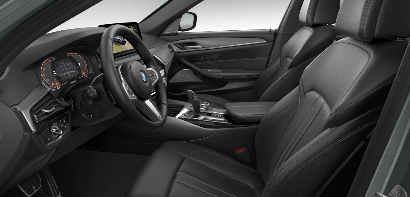 BMW BMW 5er im Innenraum seitlich BMW BMW 5er im Innenraum seitlich