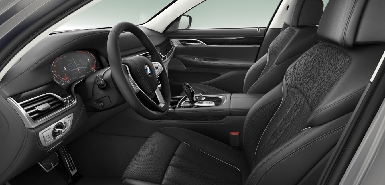 BMW BMW 7er im Innenraum seitlich BMW BMW 7er im Innenraum seitlich