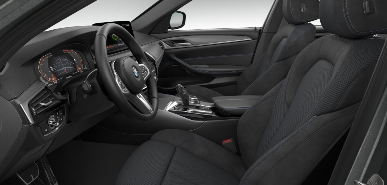 BMW BMW 5er im Innenraum seitlich BMW BMW 5er im Innenraum seitlich