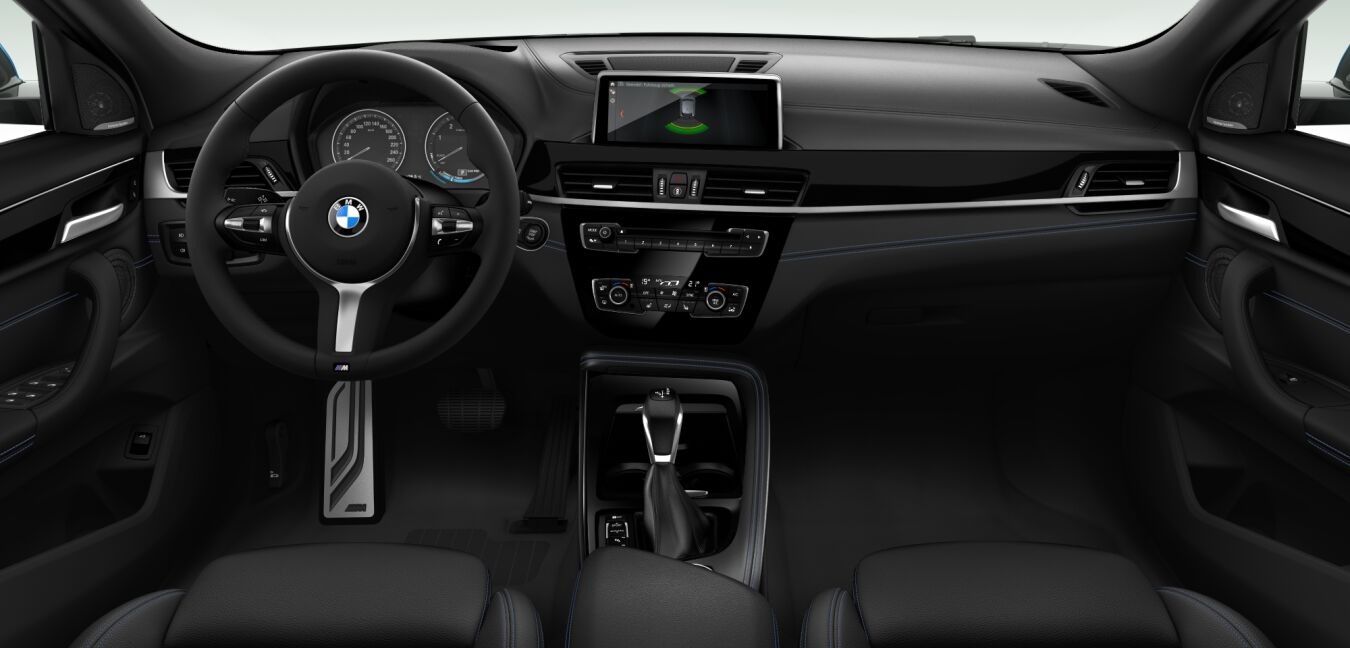 BMW BMW X im Innenraum von vorne BMW BMW X im Innenraum von vorne