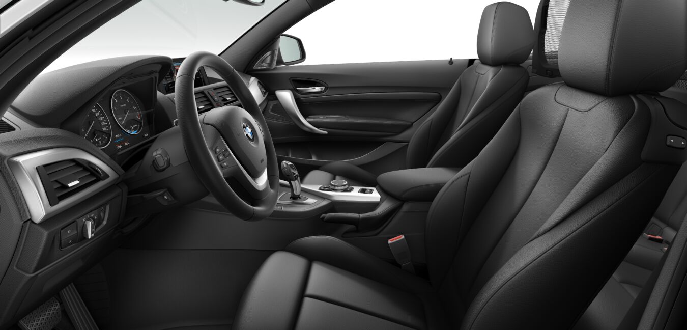 BMW BMW 2er im Innenraum seitlich