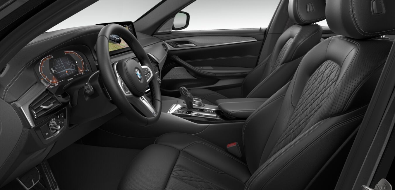 BMW BMW 5er im Innenraum seitlich BMW BMW 5er im Innenraum seitlich