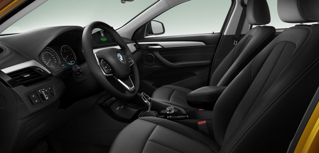 BMW BMW X im Innenraum seitlich BMW BMW X im Innenraum seitlich