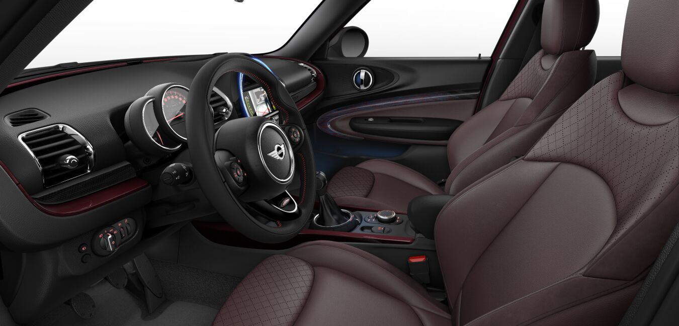 MINI MINI Clubman im Innenraum seitlich MINI MINI Clubman im Innenraum seitlich