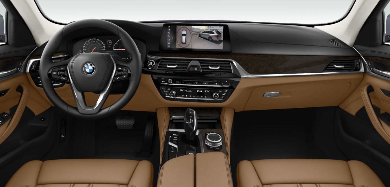 BMW BMW 5er im Innenraum von vorne BMW BMW 5er im Innenraum von vorne