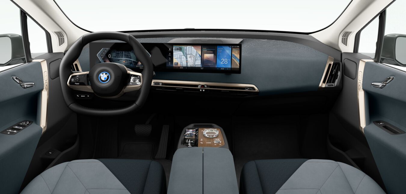 BMW BMW I im Innenraum von vorne