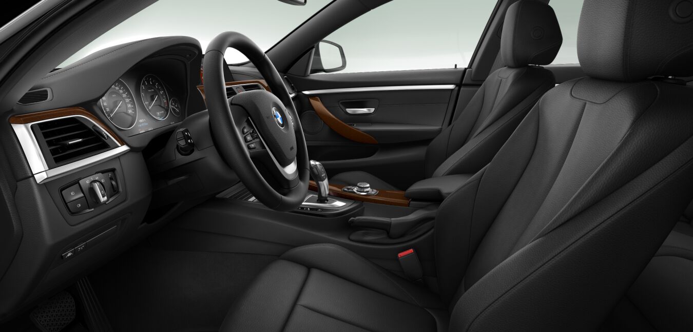 BMW BMW 4er im Innenraum seitlich BMW BMW 4er im Innenraum seitlich