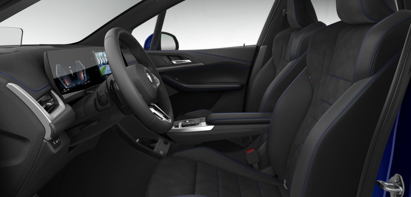 BMW BMW 2er im Innenraum seitlich BMW BMW 2er im Innenraum seitlich