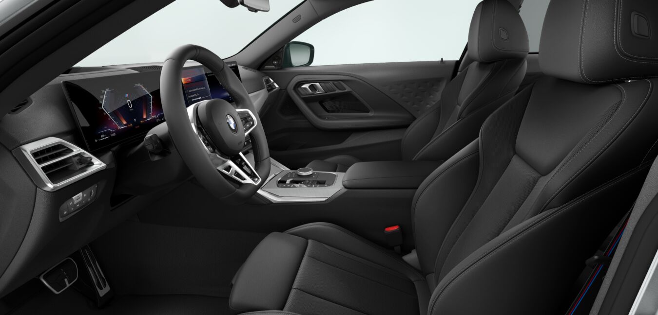 BMW BMW 2er im Innenraum seitlich BMW BMW 2er im Innenraum seitlich