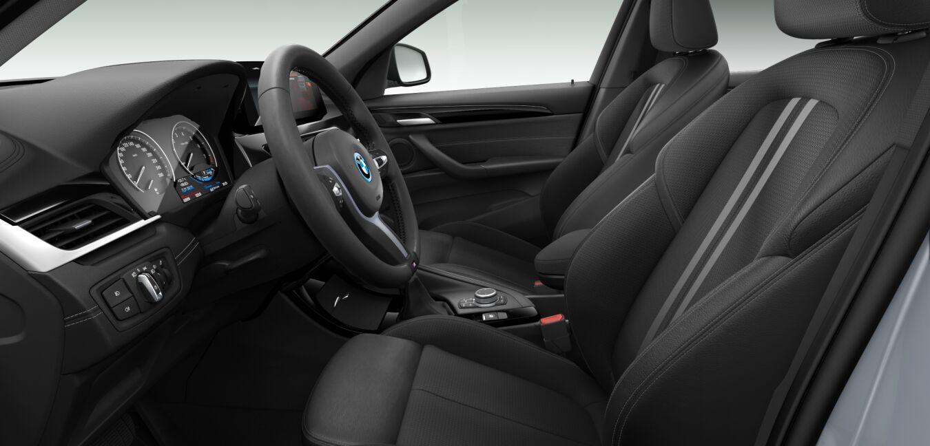 BMW BMW X im Innenraum seitlich BMW BMW X im Innenraum seitlich