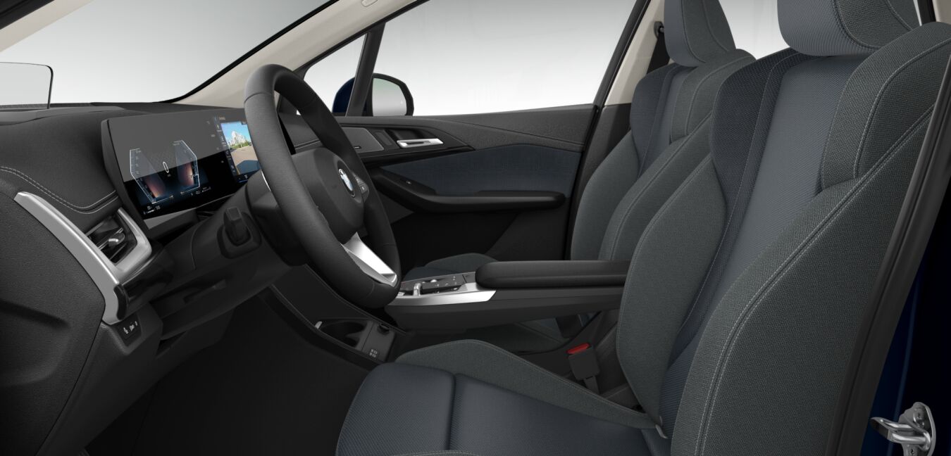 BMW BMW 2er im Innenraum seitlich BMW BMW 2er im Innenraum seitlich