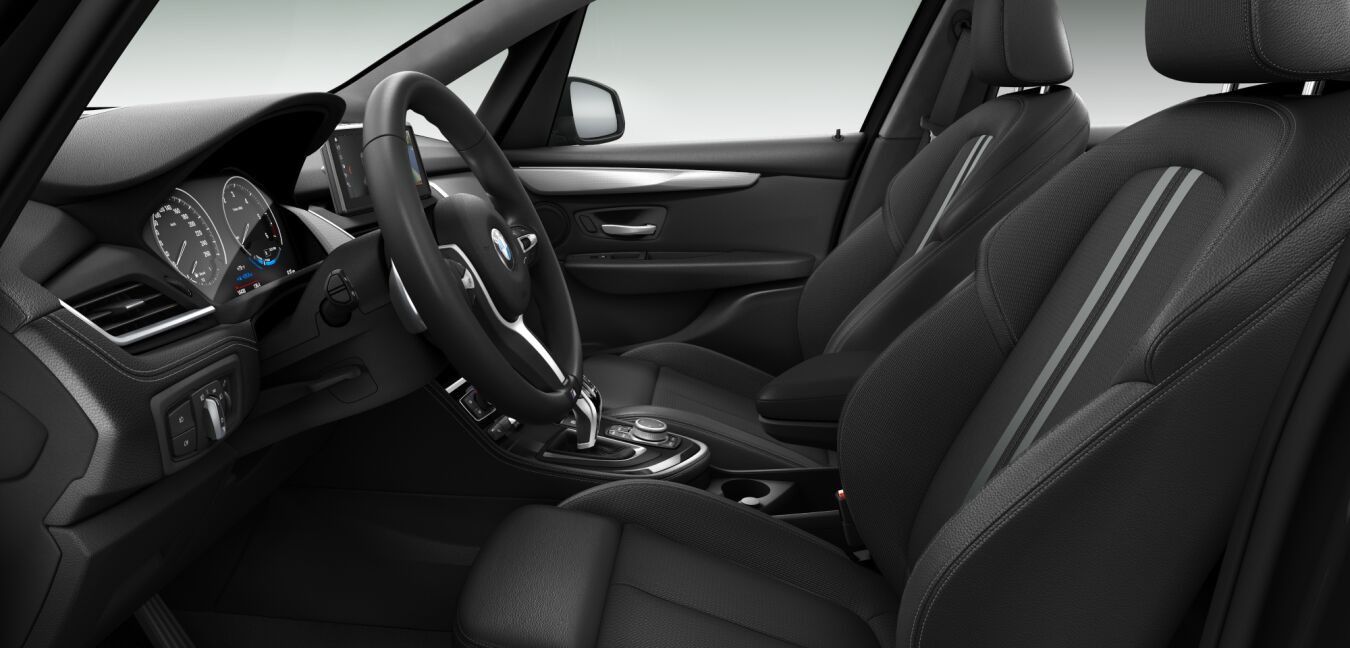BMW BMW 2er im Innenraum seitlich BMW BMW 2er im Innenraum seitlich