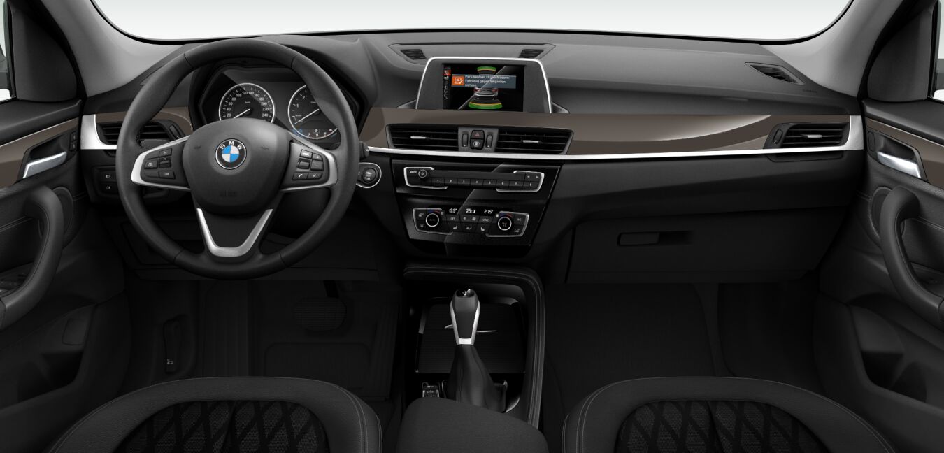 BMW BMW X im Innenraum von vorne BMW BMW X im Innenraum von vorne