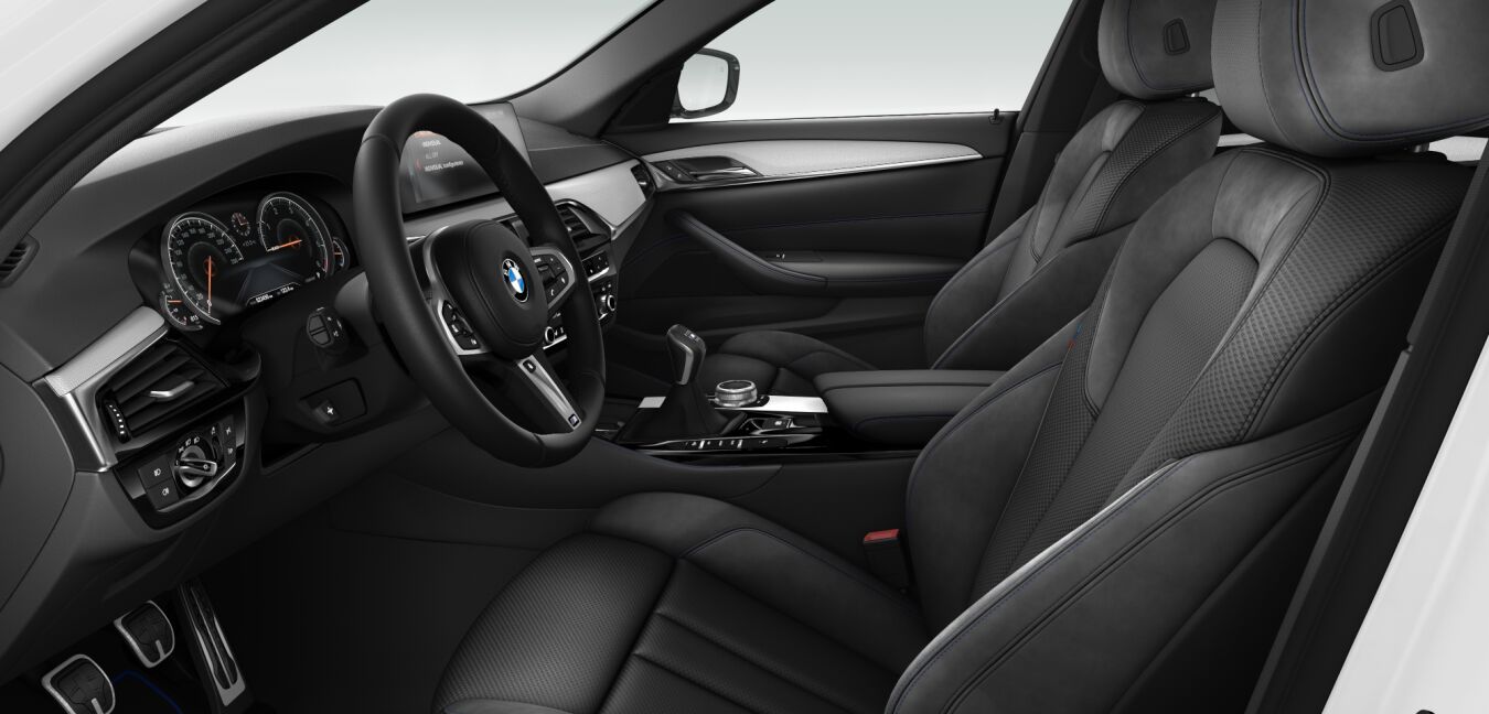 BMW BMW 5er im Innenraum seitlich BMW BMW 5er im Innenraum seitlich