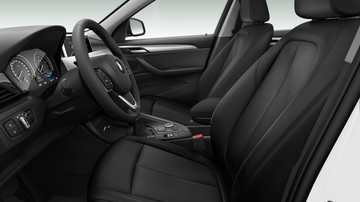 BMW BMW X im Innenraum seitlich BMW BMW X im Innenraum seitlich