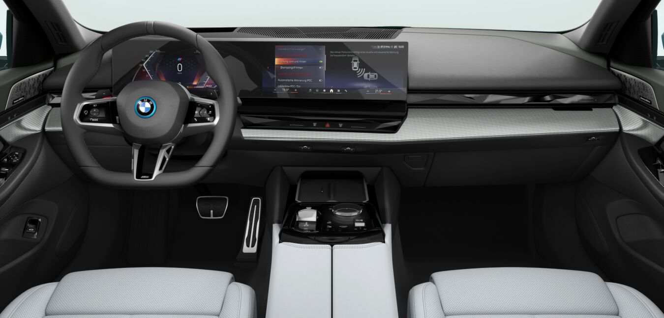 BMW BMW 5er im Innenraum von vorne BMW BMW 5er im Innenraum von vorne