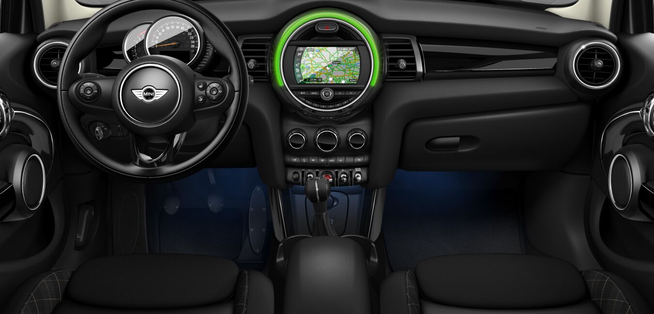 MINI MINI 5-Türer im Innenraum von vorne
