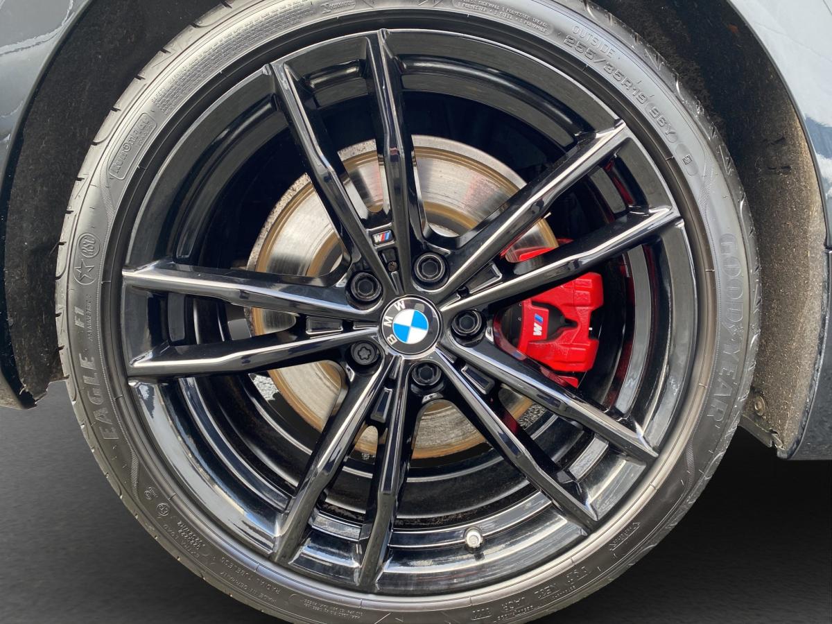 Originalaufnahme des Fahrzeugs Originalaufnahme des Fahrzeugs