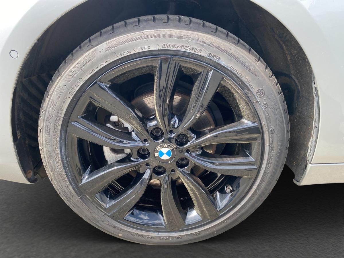 Originalaufnahme des Fahrzeugs Originalaufnahme des Fahrzeugs