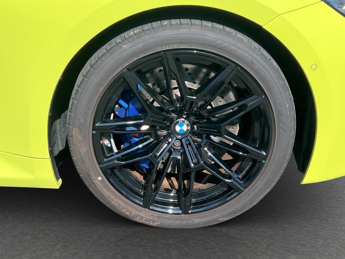 BMW M2 Coupe mit Detailansicht auf die Felgen